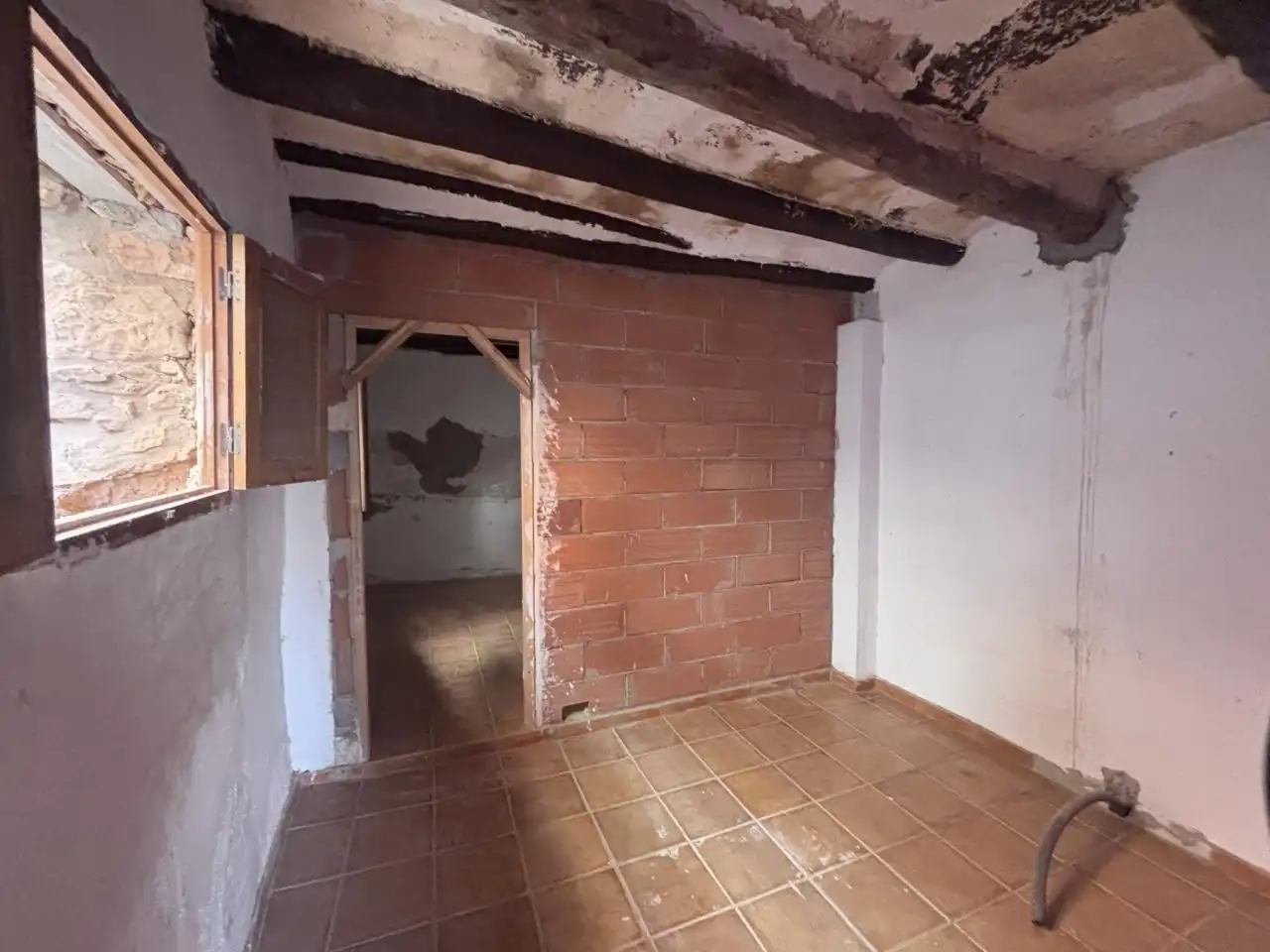 Country house zum Verkauf in La Baronia de Rialb