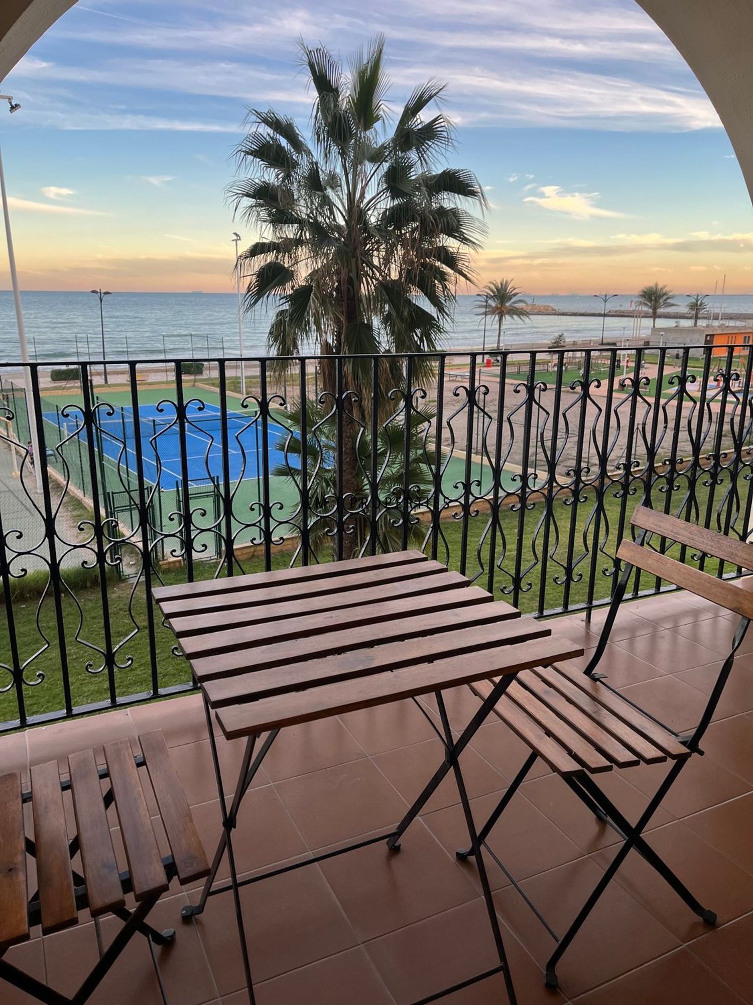 Dormitori de Pis de lloguer en Alboraya amb Aire condicionat, Calefacció i Terrassa