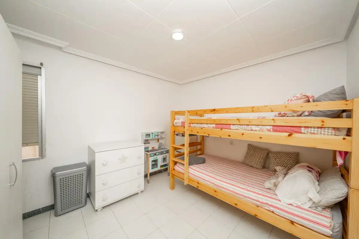 Flat for sale in Alicante / Alacant  with Heating and Furnished