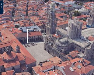 Vista exterior de Oficina de lloguer en Santiago de Compostela  amb Calefacció, Traster i Moblat