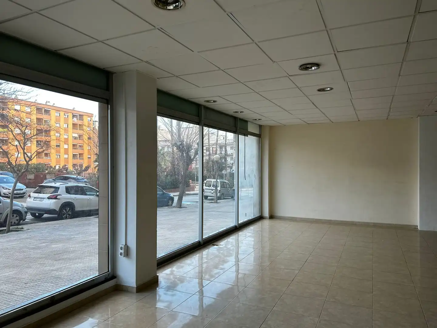 Local comercial de lloguer a Calella