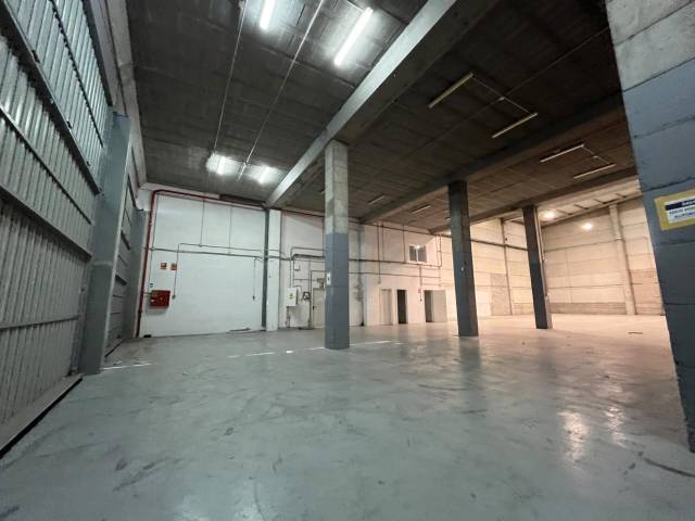 Nave industrial en Alquiler en El Pla