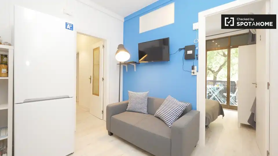 Habitación en El Camp de l'Arpa del Clot