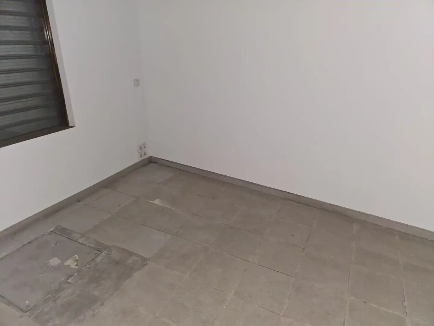 Local comercial en venda a Corts Catalanes, imagen 6