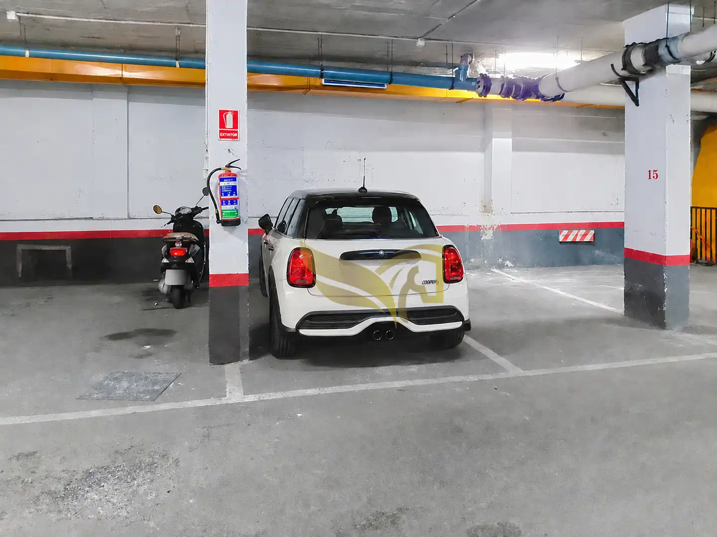 Parking de Ático en venta en Madrid con Aire acondicionado, Calefacción y Terraza