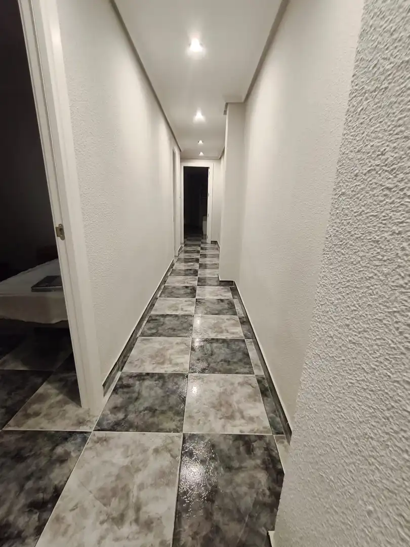 Flat for rent in Elche / Elx  with Air Conditioner, Furnished and Balcony