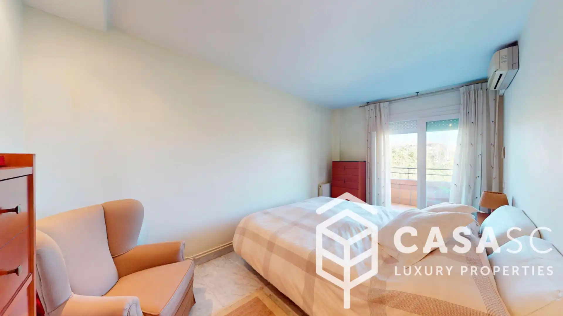 Bedroom of Attic for sale in Sant Cugat del Vallès  with Air Conditioner, Heating and Parquet flooring