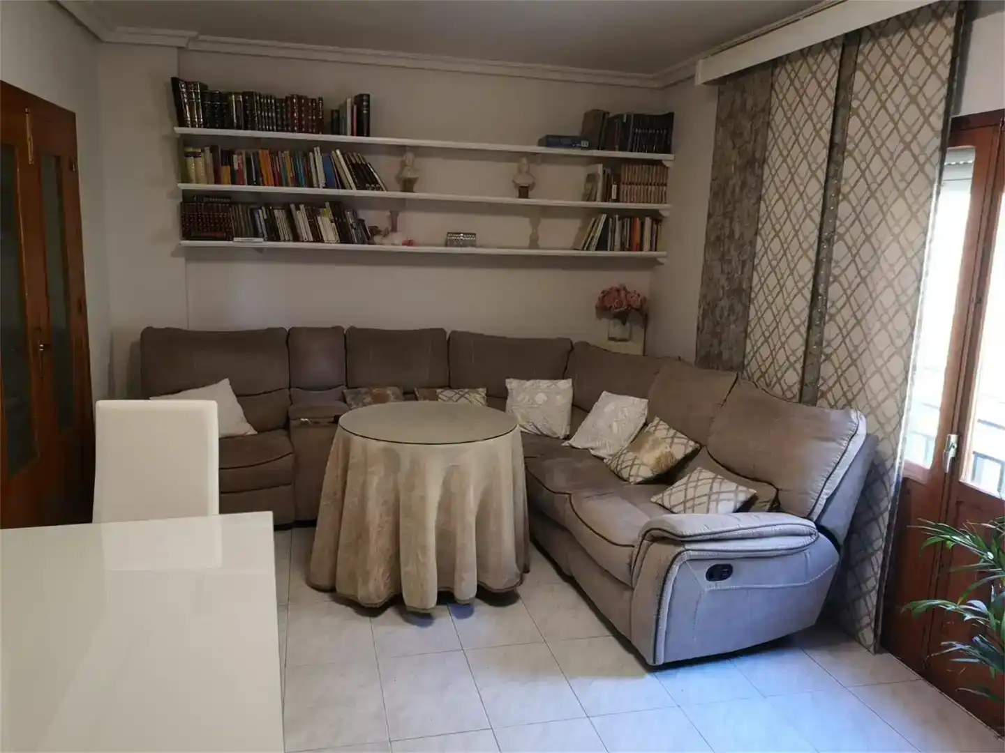 Living room of Detached homes for sale in Baza, Granada