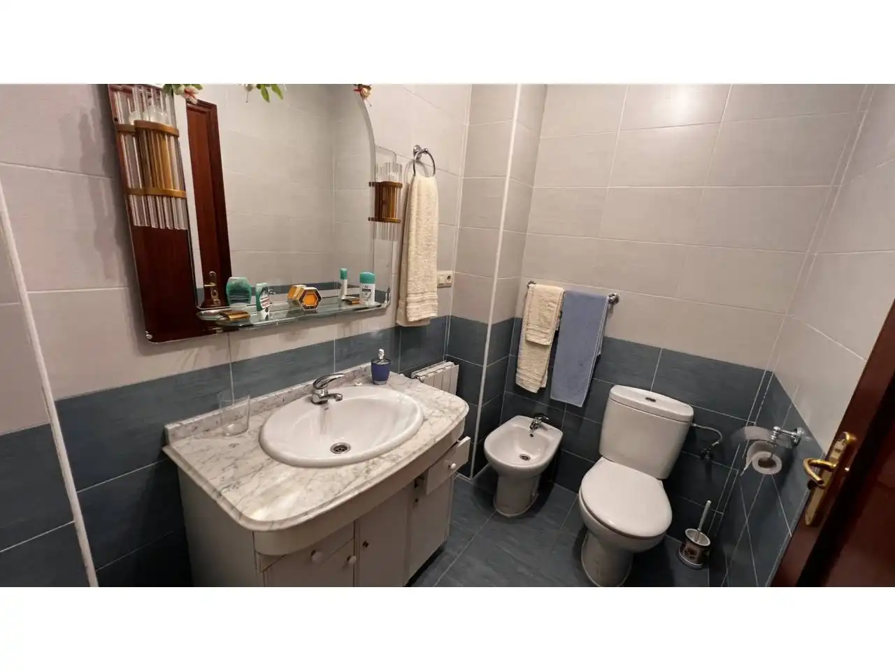 Bathroom of Detached homes for sale in Espinosa de los Monteros  with Heating, Private garden and Terrace