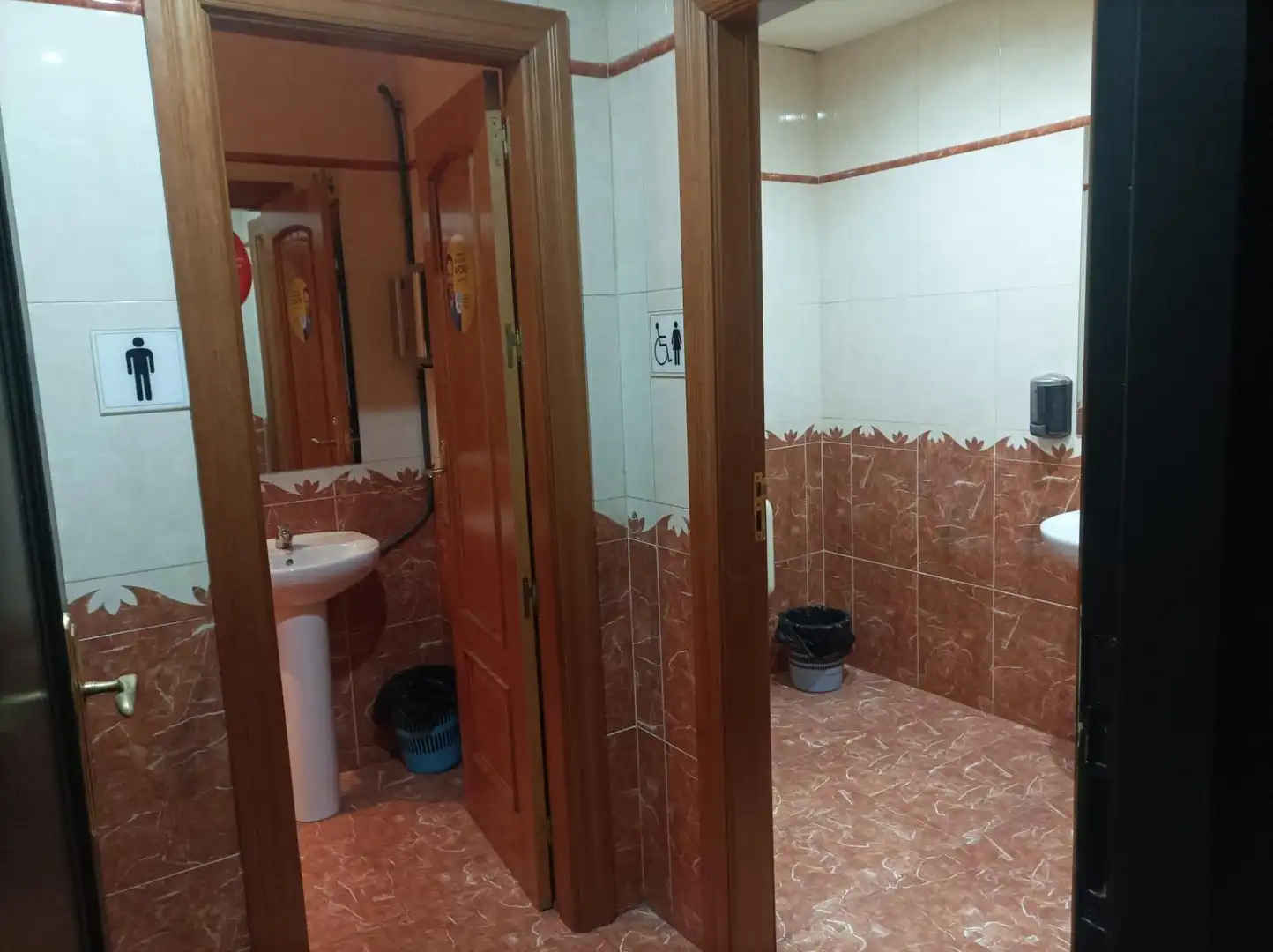 Business premises to rent in Guadix, imagen 21
