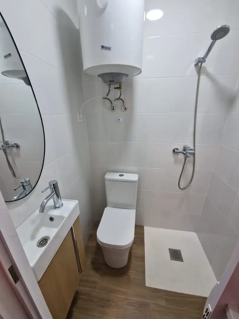 Bany de Estudi en venda en Córdoba amb Aire condicionat i Moblat