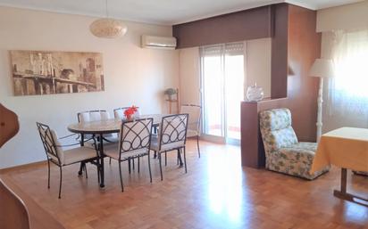 Living room of Flat for sale in  Albacete Capital  with Air Conditioner, Terrace and Balcony