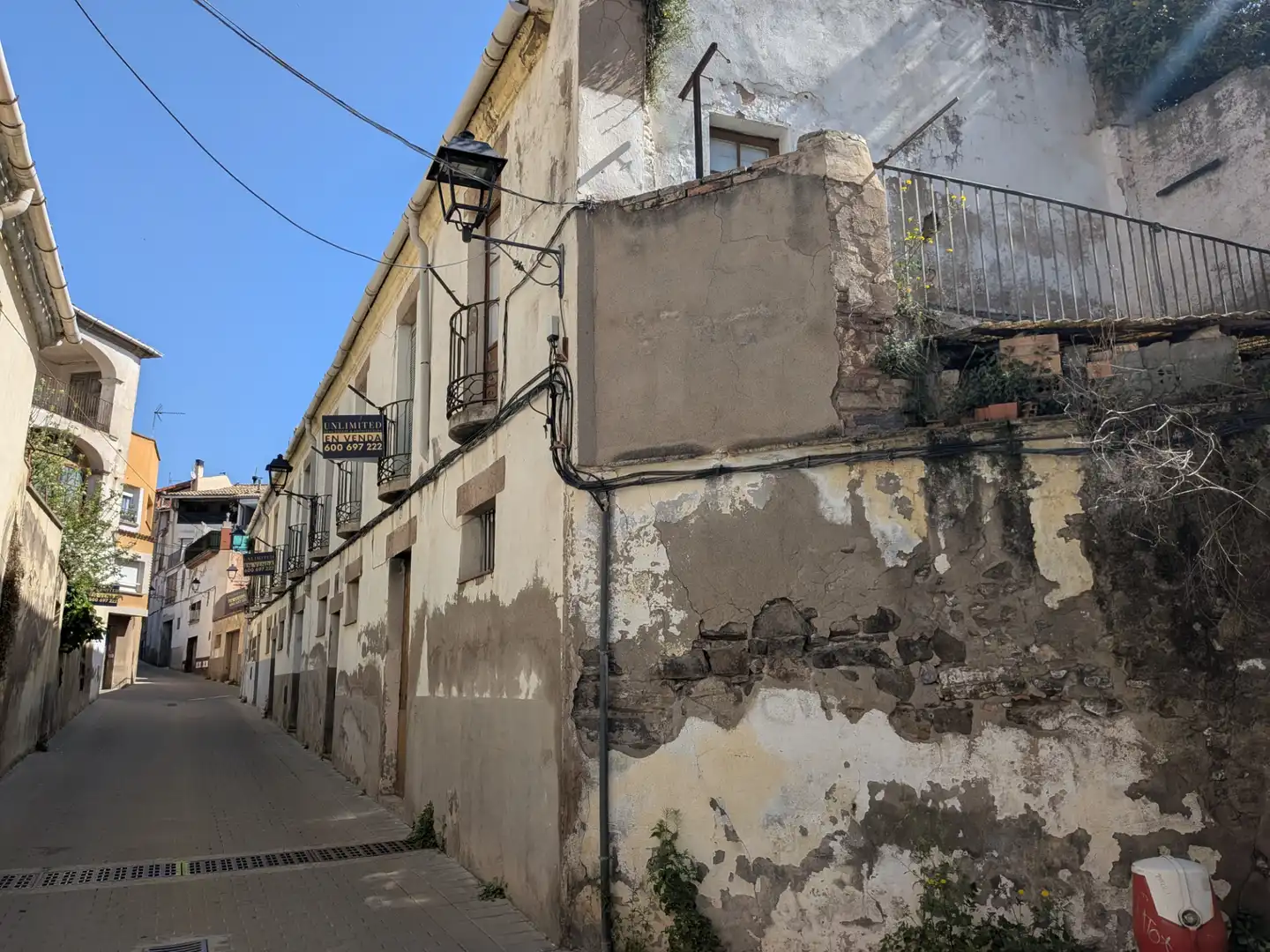 Vista exterior de Finca rústica en venda en Sallent amb Jardí privat