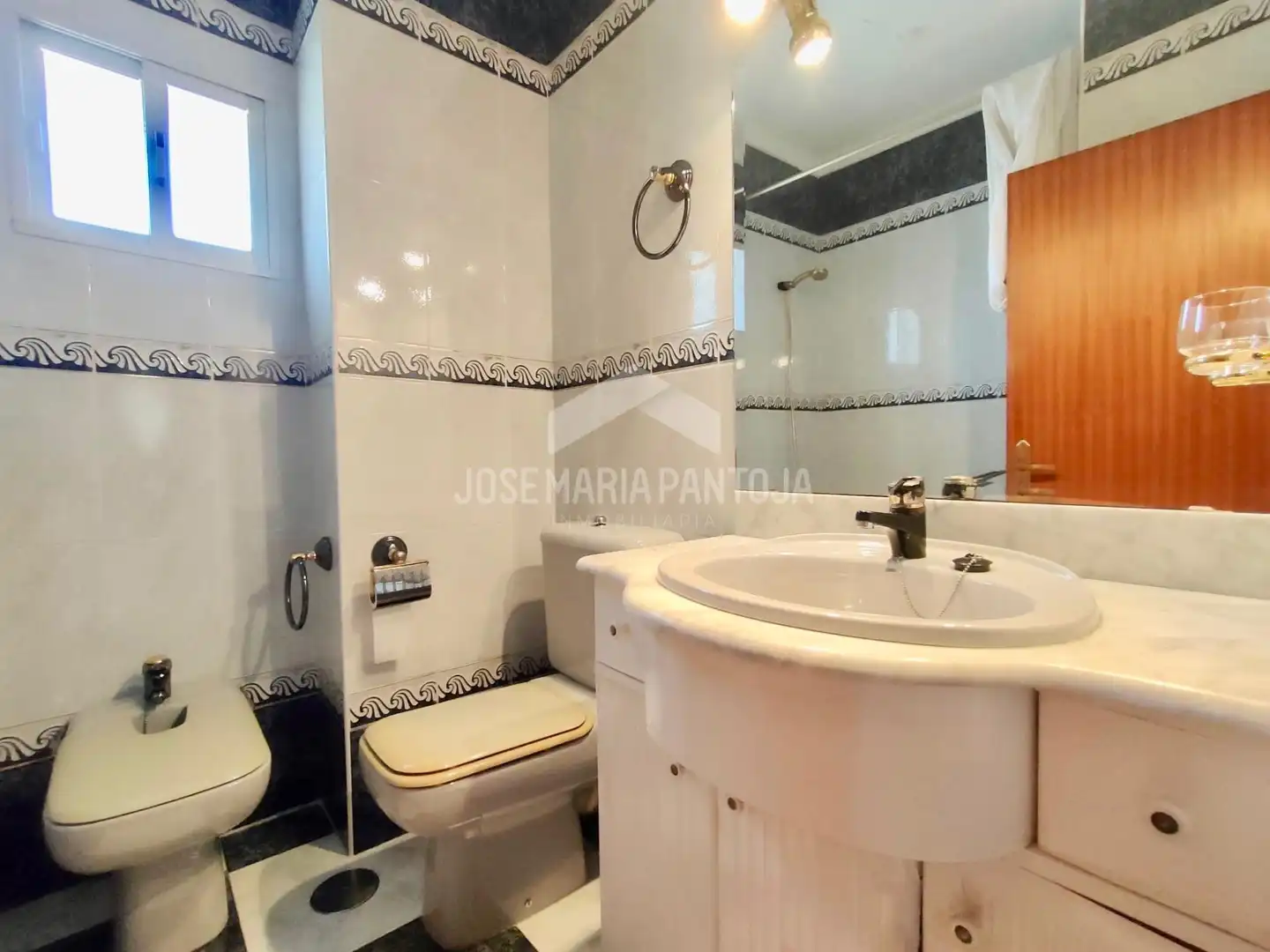 Baño de Piso en venta en Jerez de la Frontera con Aire acondicionado y Calefacción