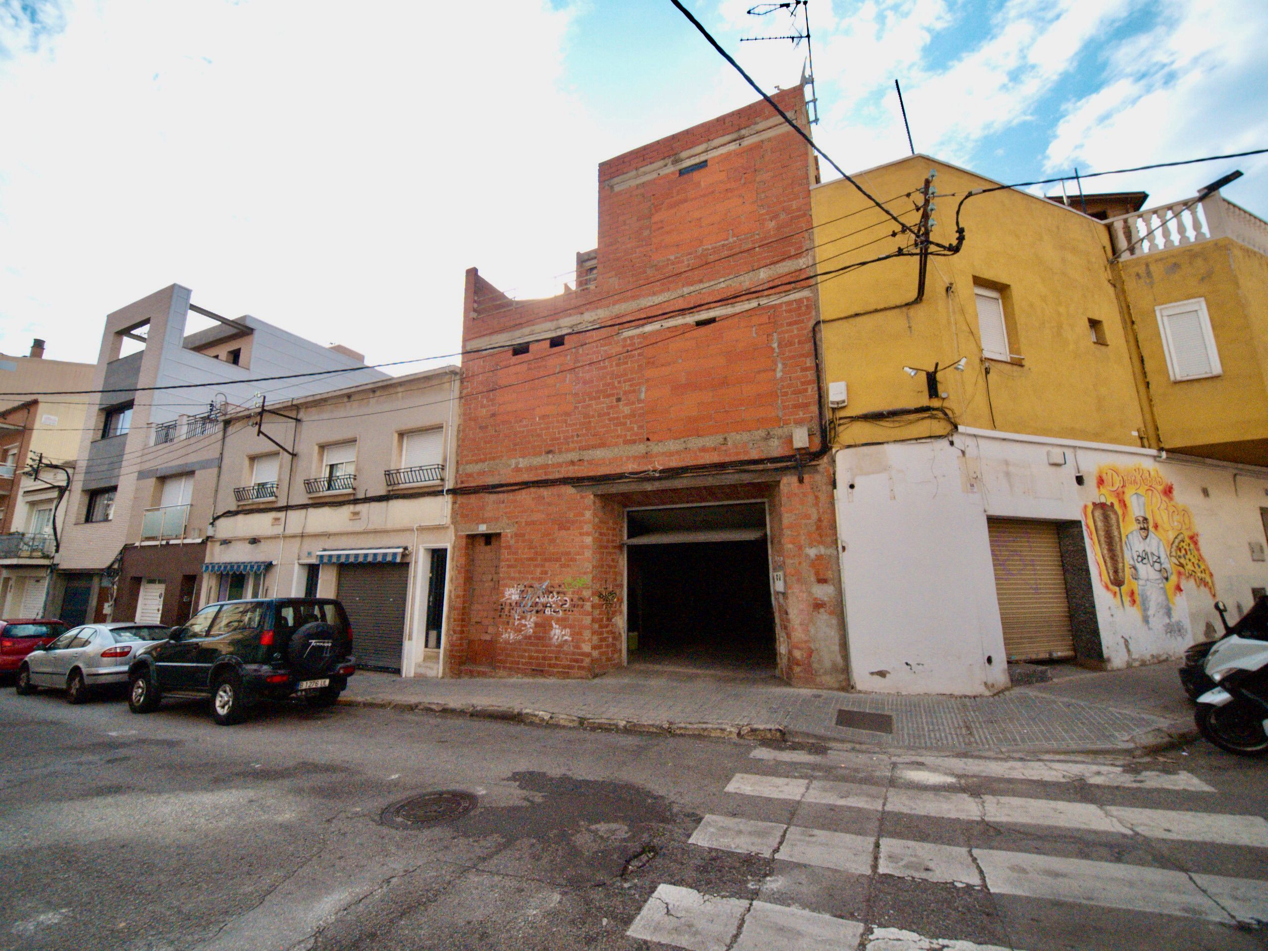 Exterior view of House or chalet for sale in Terrassa  with Terrace