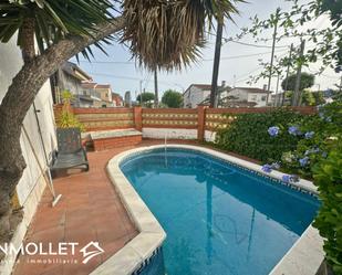 Exterior view of House or chalet for sale in Parets del Vallès  with Air Conditioner, Terrace and Swimming Pool