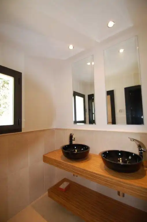 Bathroom of Houses for rent in Marbella  with Air Conditioner, Heating and Private garden