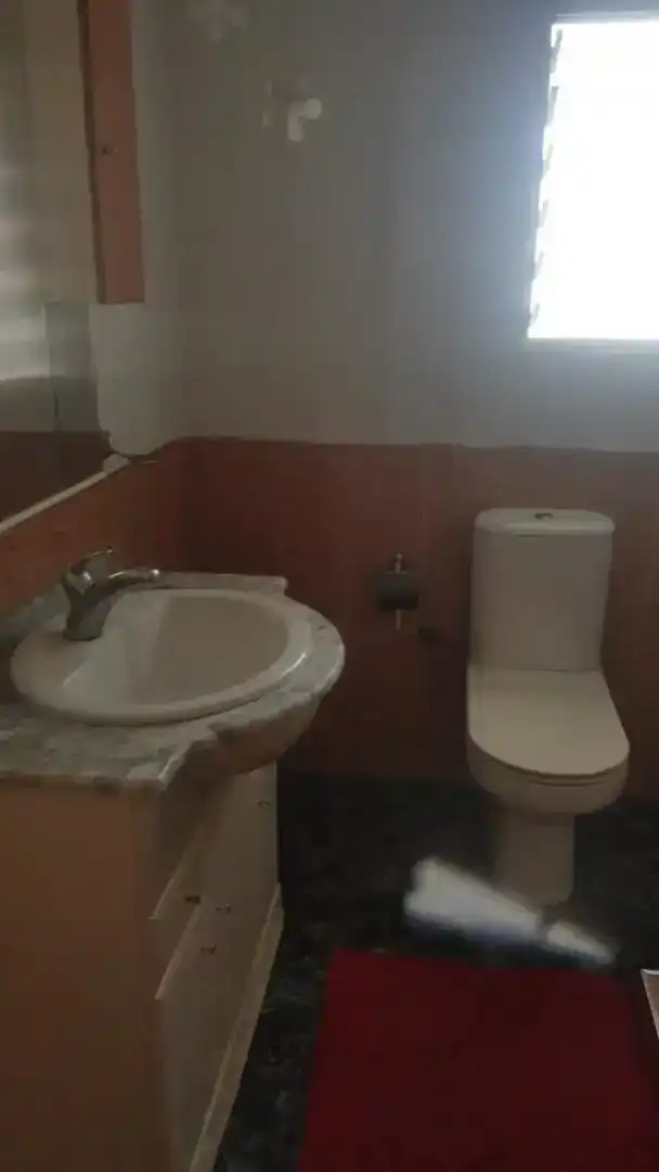 Bathroom of Flat for rent in Redován  with Air Conditioner, Furnished and Oven