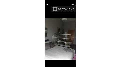 Photo 2 of Study to share in Boo, Cantabria