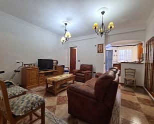 Living room of Single-family semi-detached for sale in  Sevilla Capital  with Air Conditioner, Terrace and Balcony