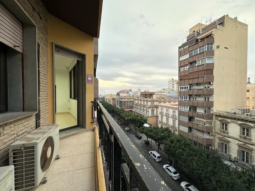 Oficina de lloguer a Centro