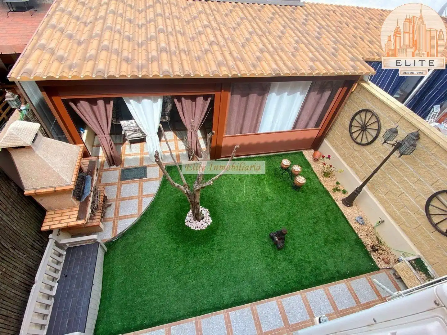 Chalet con jardín en venta en Yuncos