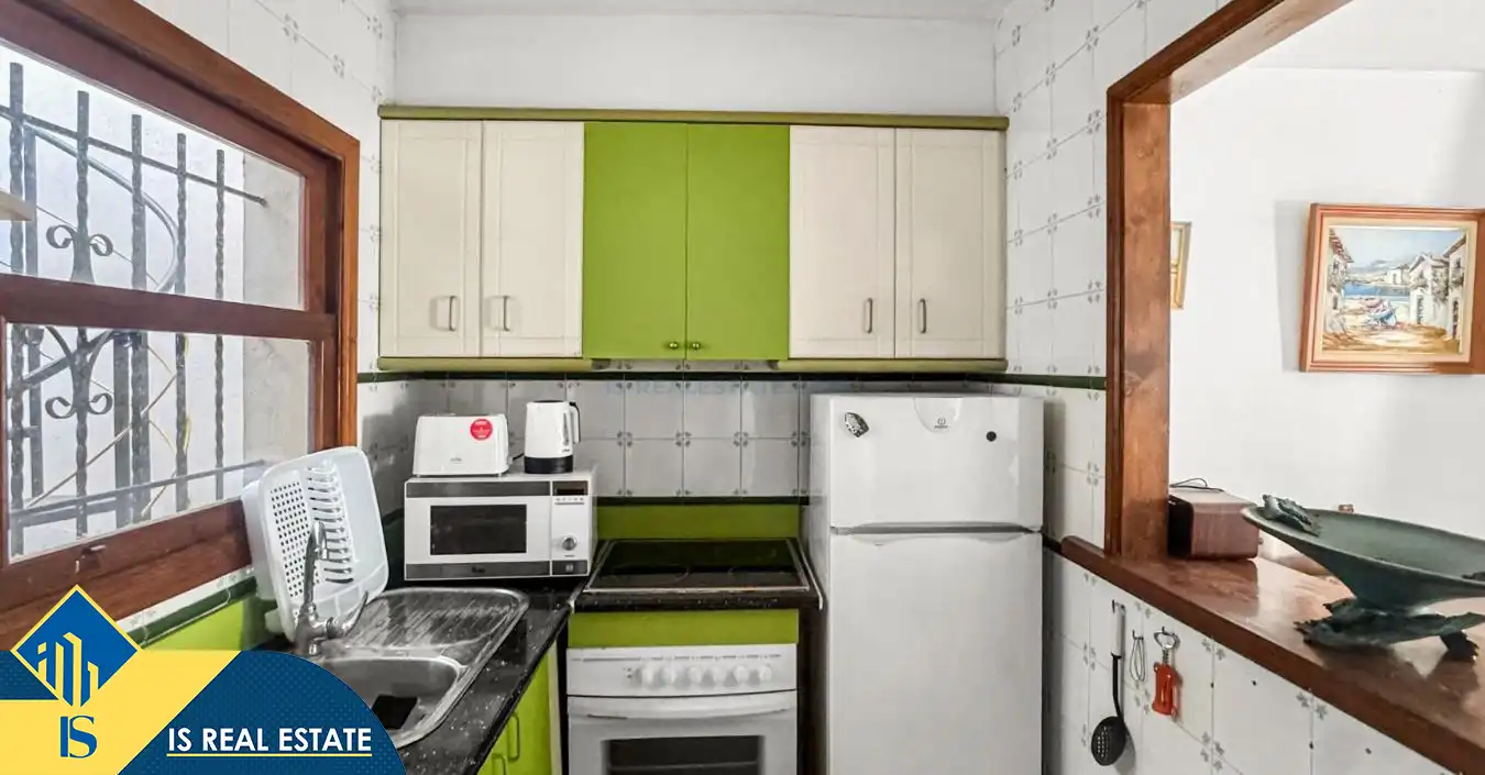 Cuina de Casa o xalet en venda en Torrevieja amb Calefacció, Terrassa i Traster