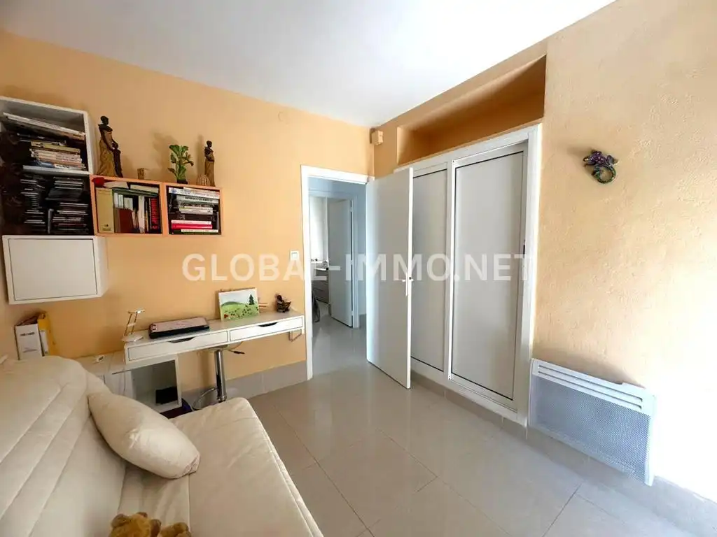 Villa con giardino in vendita a Carrer Foix, imagen 10