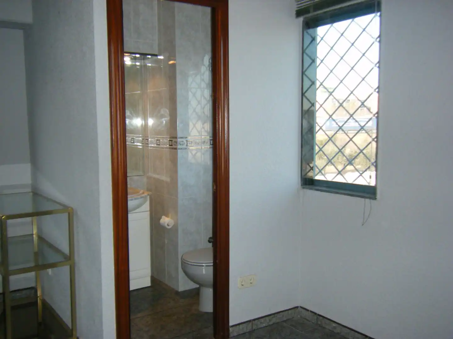 Baño de Local de alquiler en Esparreguera con Aire acondicionado y Alarma