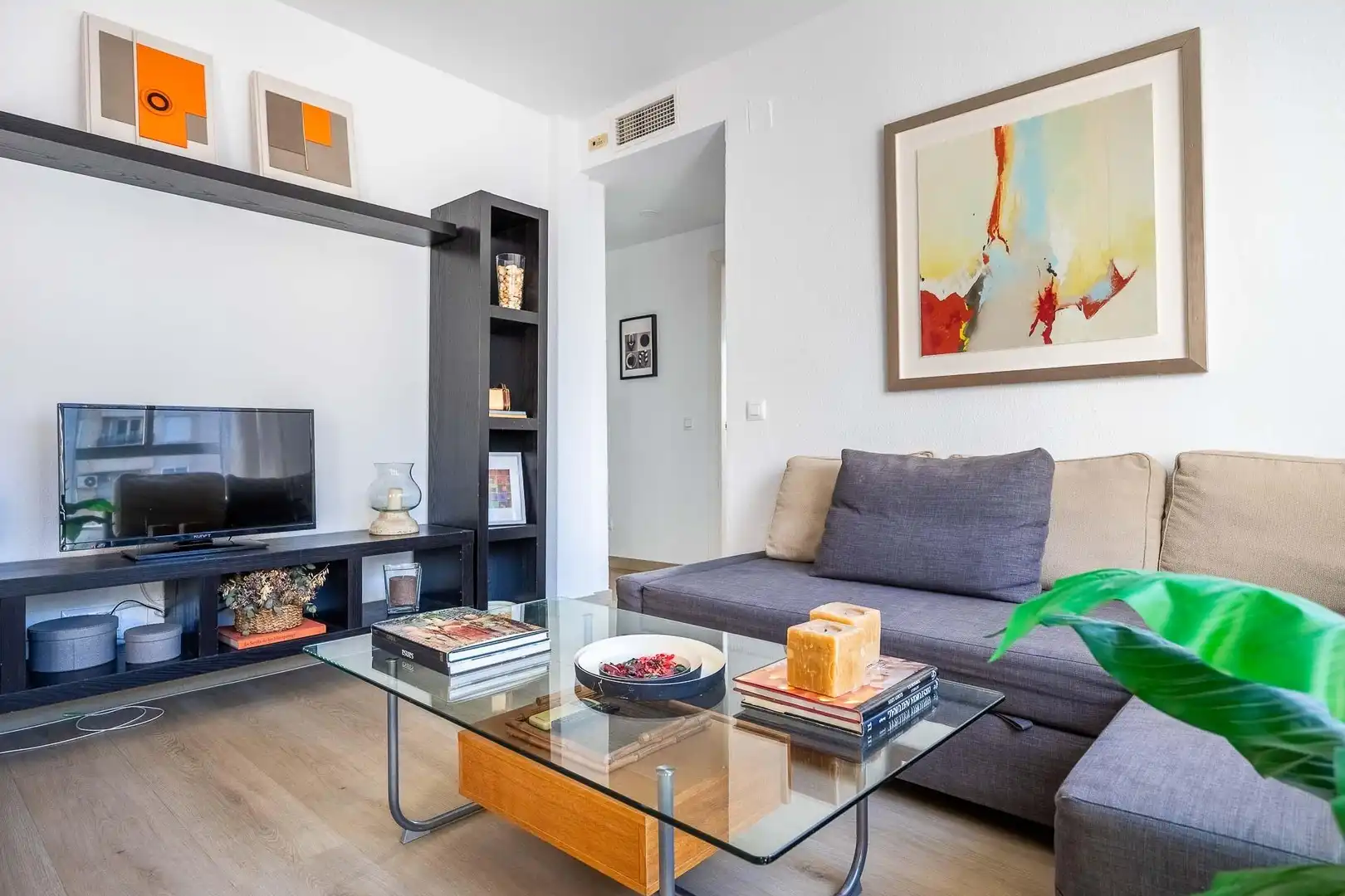 Flat for sale in Sevilla, Sevilla