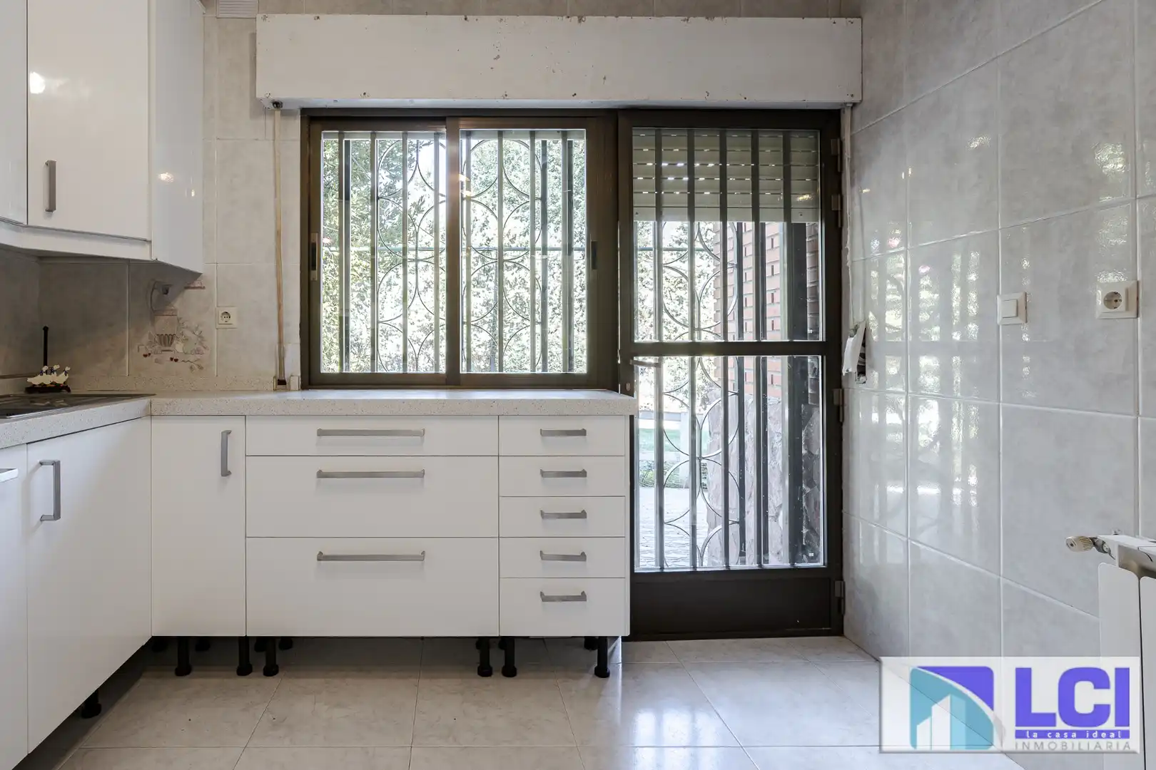 Cocina de Casa o chalet en venta en Villalbilla con Calefacción, Jardín privado y Terraza
