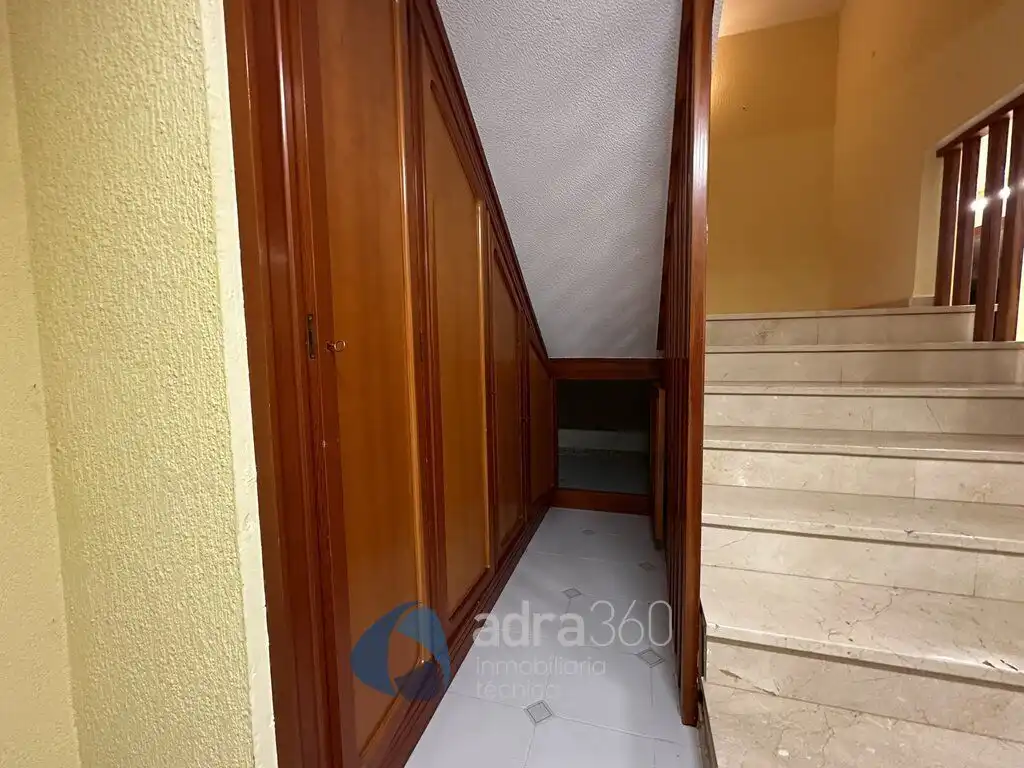 Houses for sale in Lardero  with Air Conditioner, Heating and Private garden