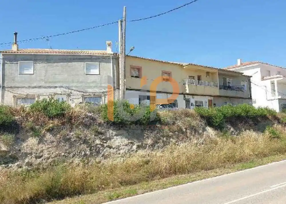 Vista exterior de Residencial en venda en Fines