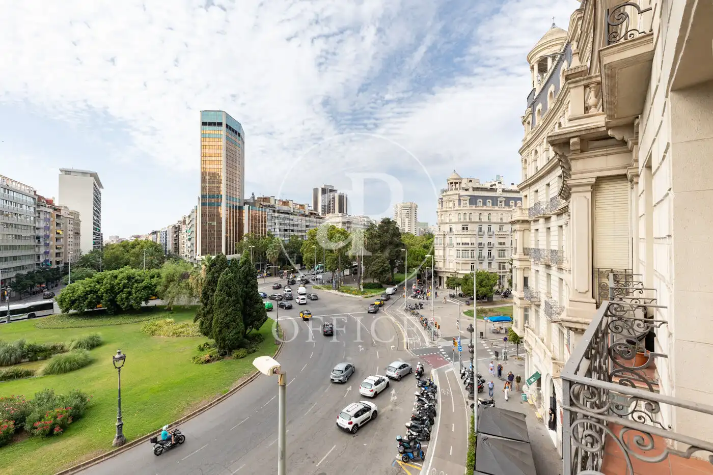 Vista exterior de Oficina de alquiler en Barcelona con Calefacción