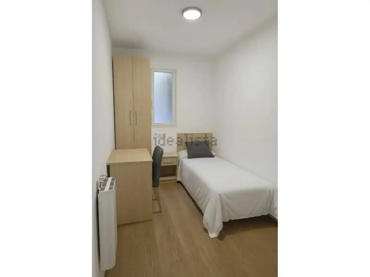 Bedroom of Attic for sale in Rubí  with Heating, Parquet flooring and Balcony