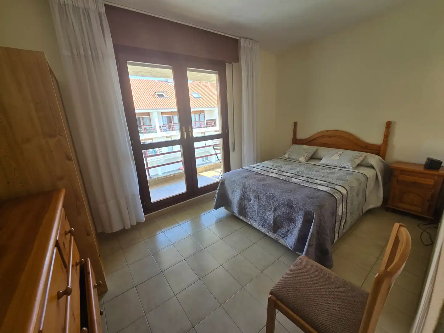Habitación de Piso en venta en Bareyo con Calefacción, Terraza y Amueblado