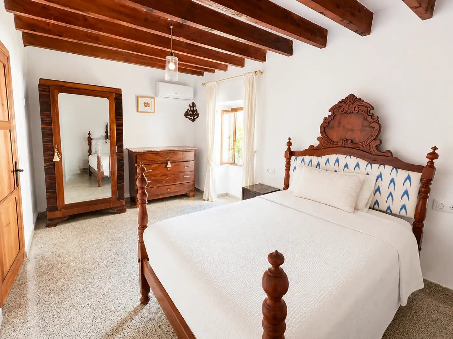 Habitación de Casa adosada de alquiler en Pollença con Aire acondicionado, Calefacción y Terraza