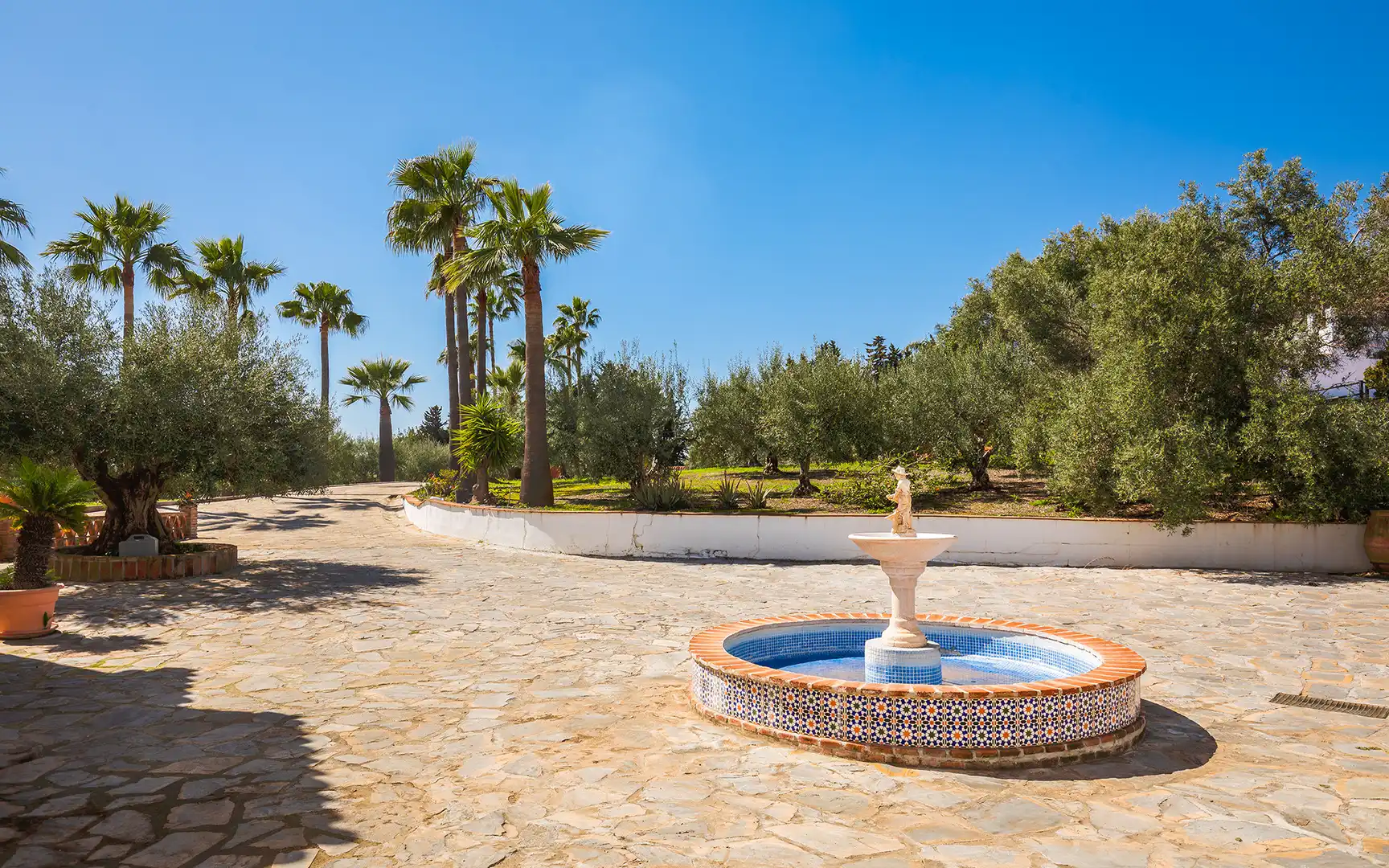 Casa con piscina en venta en Selwo, imagen 37