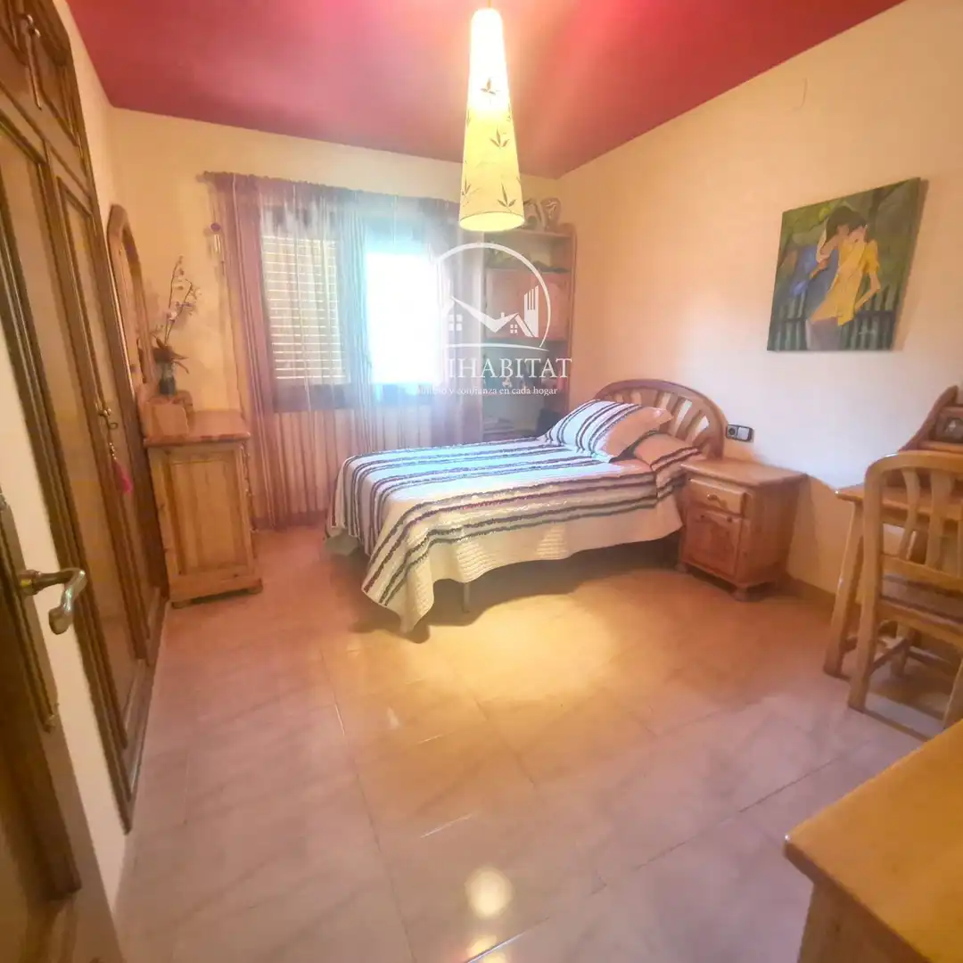Habitación de Casa o chalet en venta en Alguaire con Aire acondicionado, Jardín privado y Trastero