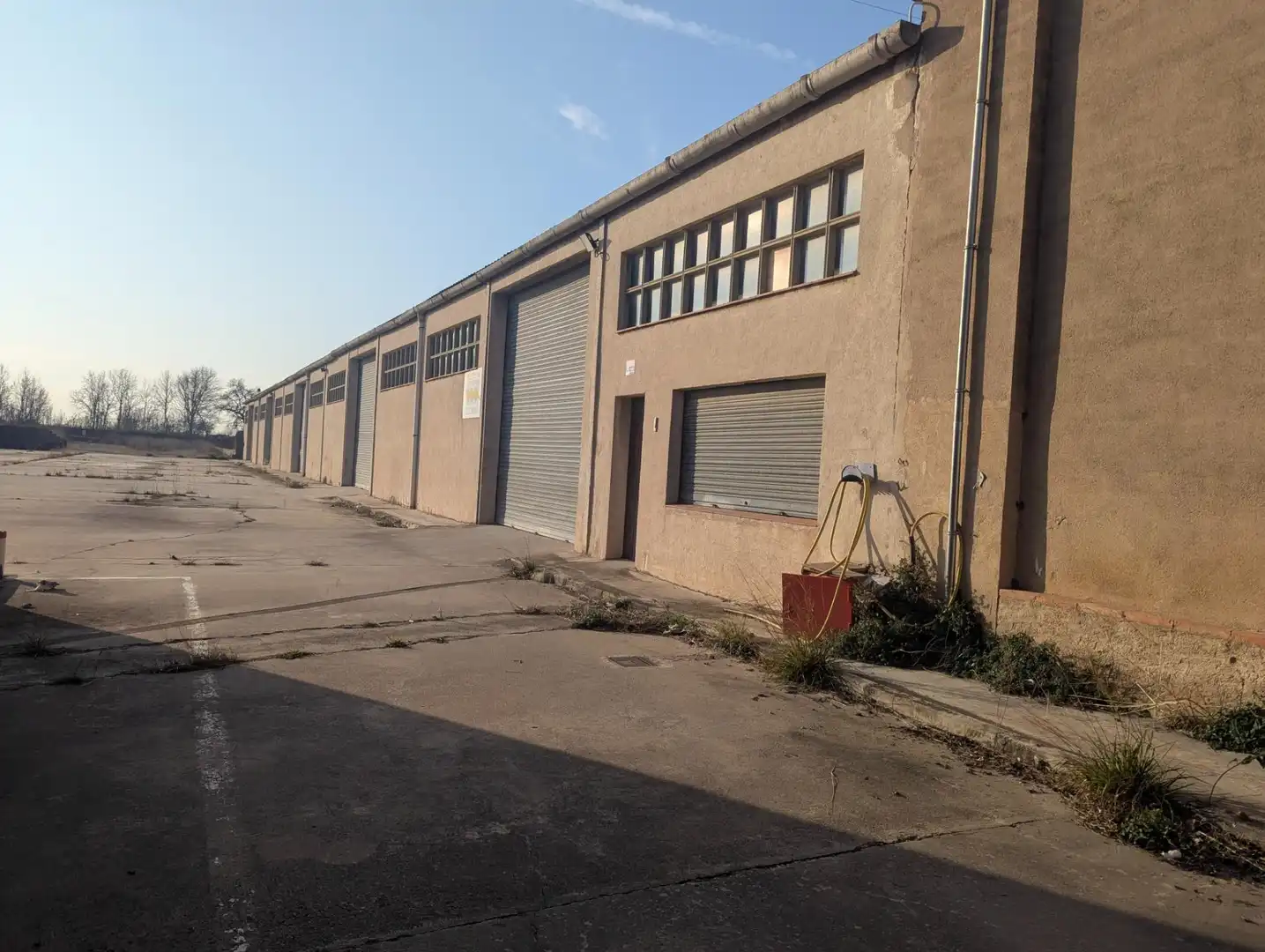 Nau industrial en venda a Carretera DE ROSES, Vilatenim