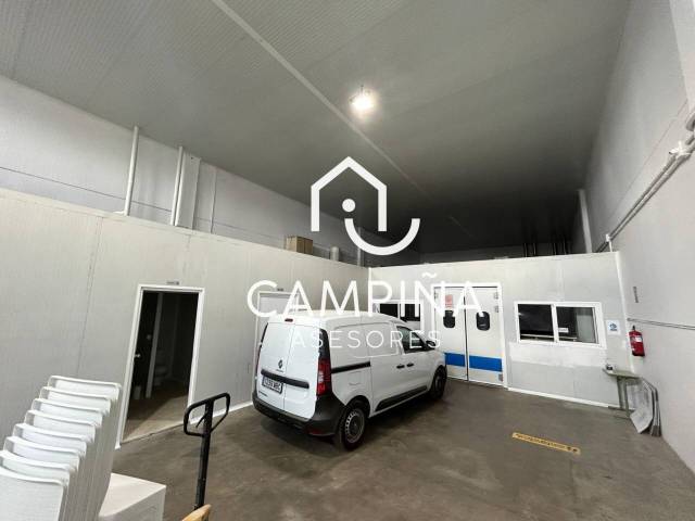 Nave industrial en Alquiler en Estación, 2 en Beas