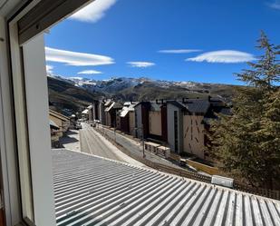 Vista exterior de Estudi en venda en Sierra Nevada