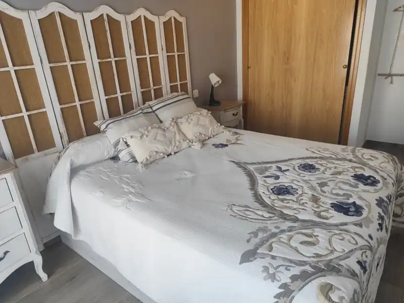 Habitación de Apartamento en venta en Cullera con Aire acondicionado, Calefacción y Parquet