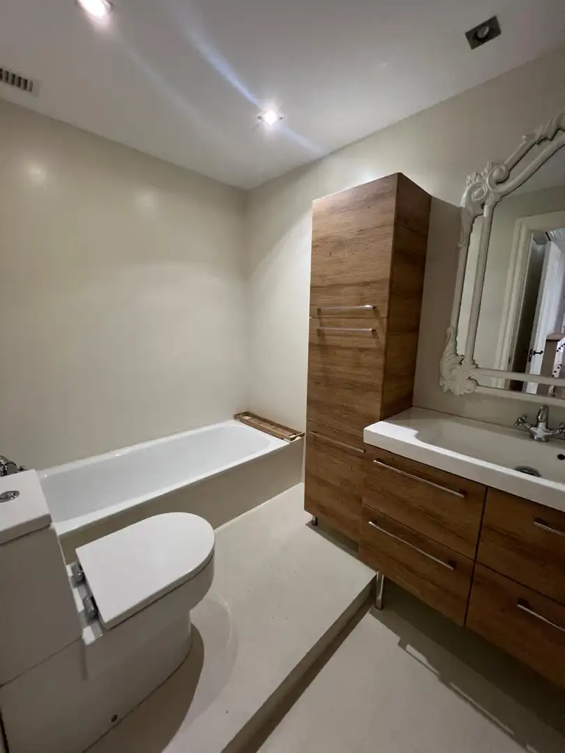 Baño de Piso en venta en  Logroño con Calefacción, Parquet y Terraza