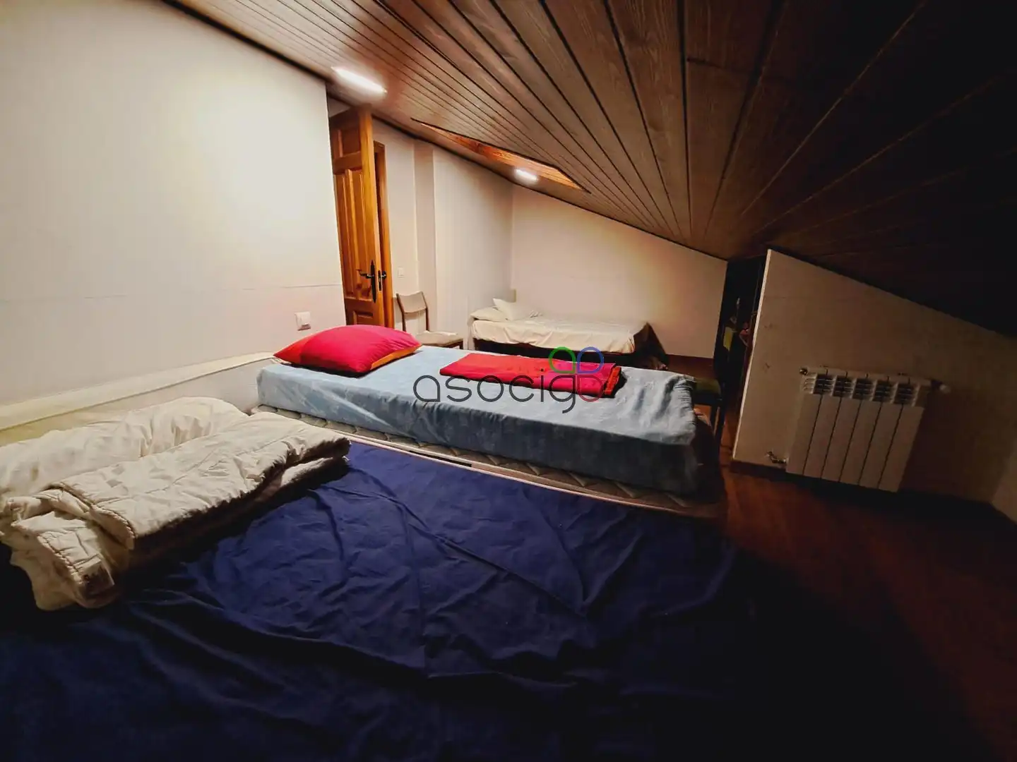 Habitación de Casa o chalet en venta en Solanillos del Extremo con Calefacción, Trastero y Piscina