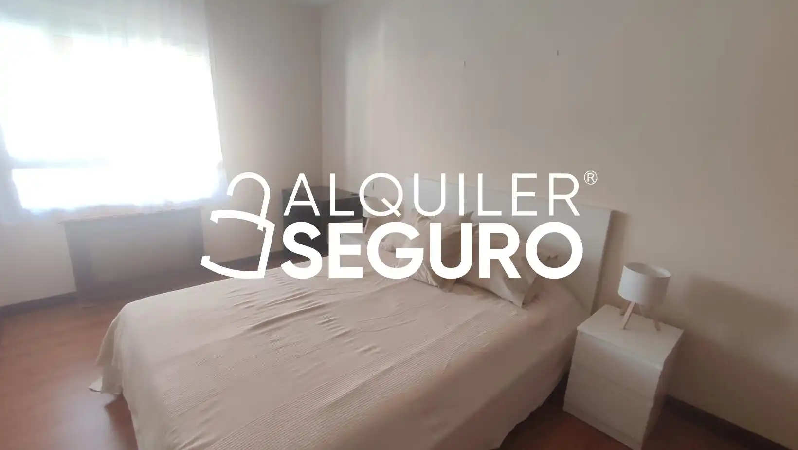 Bedroom of Flat for rent in Madrid  with Air Conditioner, Heating and Terrace