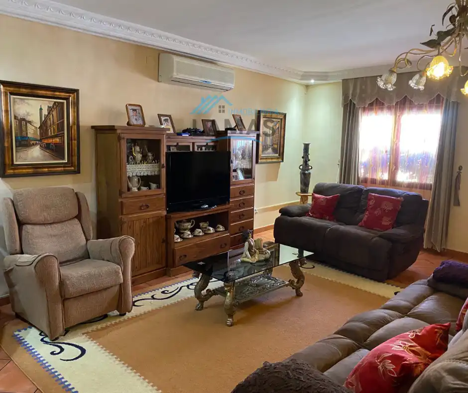Sala de estar de Casa o chalet en venta en Talayuela con Terraza y Amueblado