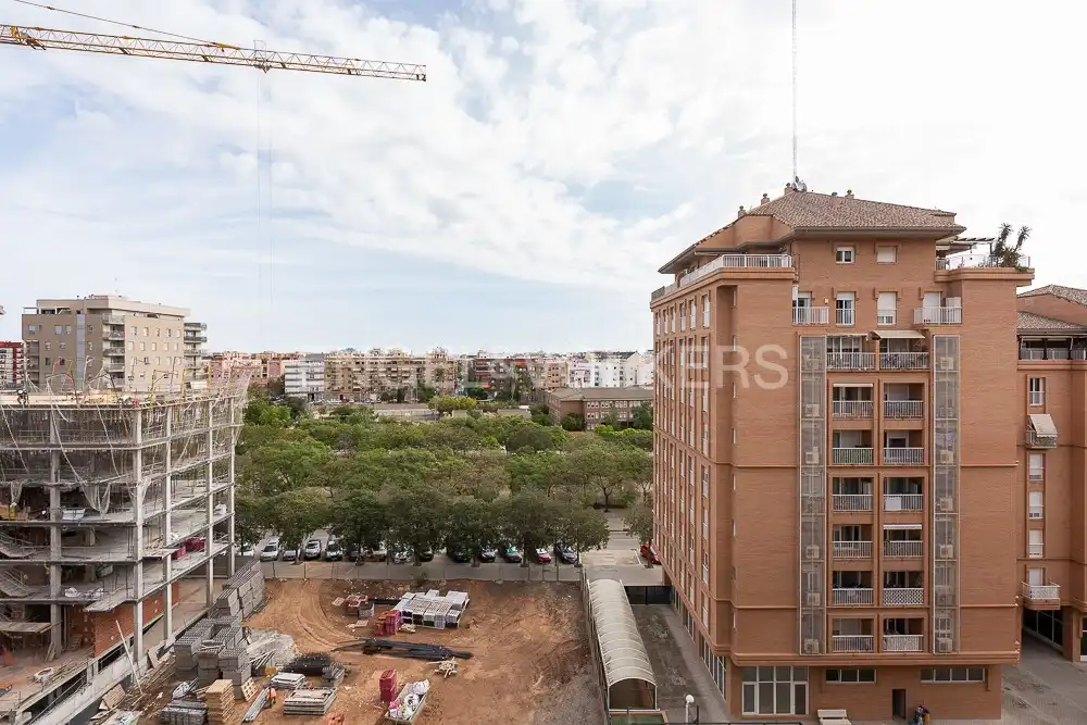 Vista exterior de Àtic de lloguer en Valencia amb Aire condicionat, Calefacció i Parquet