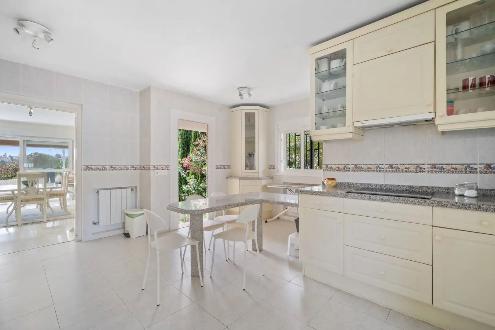 Haus mit Terrasse zum Verkauf in San Pedro de Alcántara, imagen 10