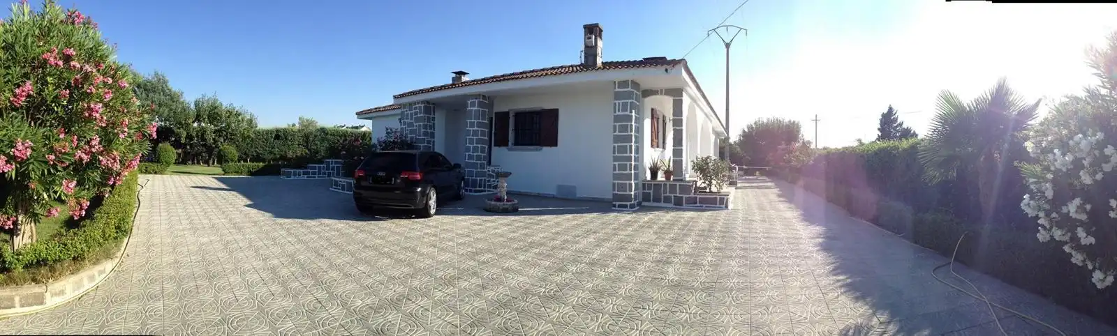 Vista exterior de Casa o chalet en venta en Carbajosa de la Sagrada con Calefacción, Jardín privado y Parquet